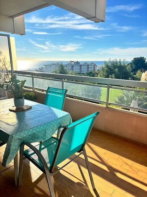 Appartement Lumineux Vue Mer, Piscine Et Tennis Nice Apartment