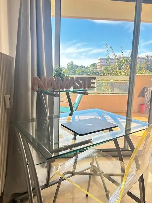 Appartement Lumineux Vue Mer, Piscine Et Tennis Nice Apartment