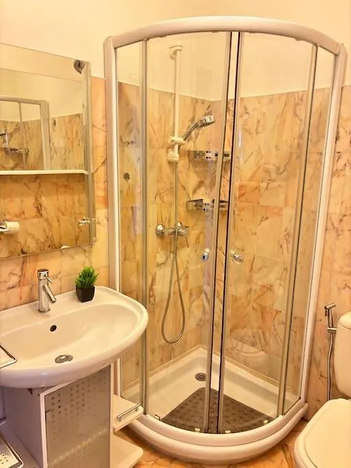 Appartement Lumineux Vue Mer, Piscine Et Tennis Nice