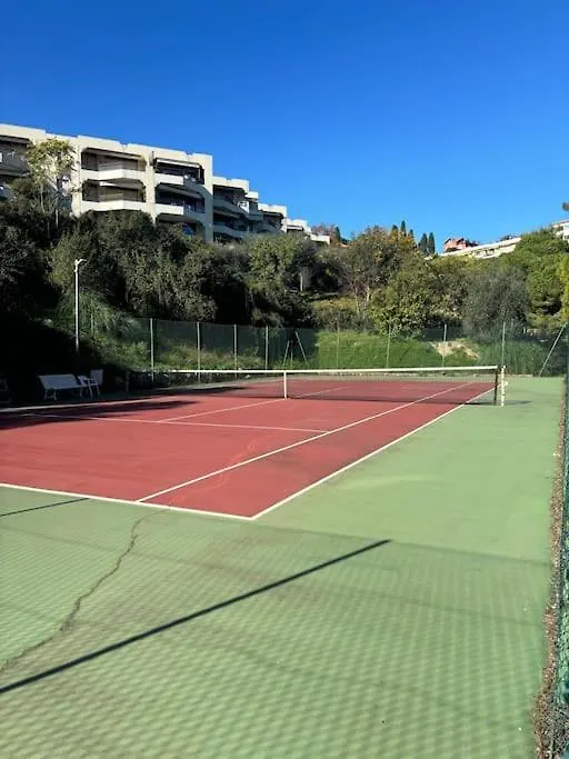 Appartement Lumineux Vue Mer, Piscine Et Tennis Nizza Francia